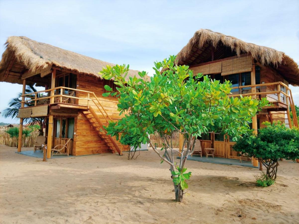 Whisky Point Resort Arugam Kudah Eksteriør bilde
